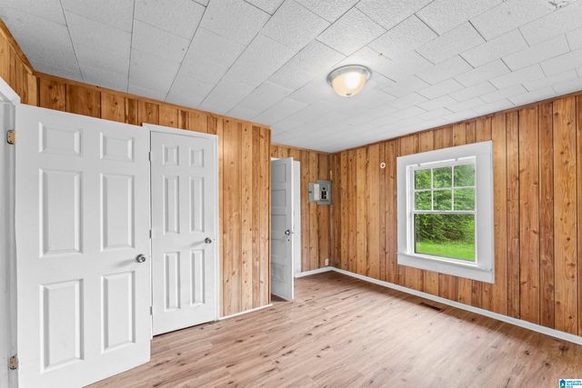 606 W PINE STREET, Sylacauga, AL 35150