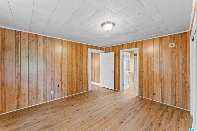 606 W PINE STREET, Sylacauga, AL 35150