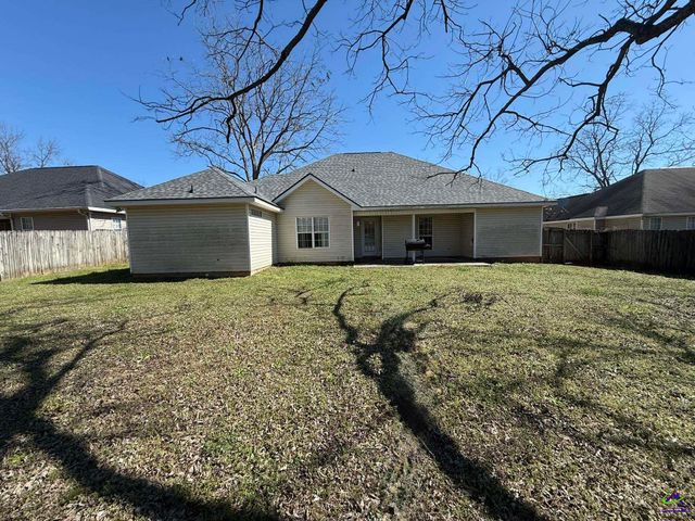 409 Tucker Place, Warner Robins, GA 31088