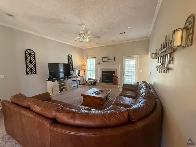 409 Tucker Place, Warner Robins, GA 31088