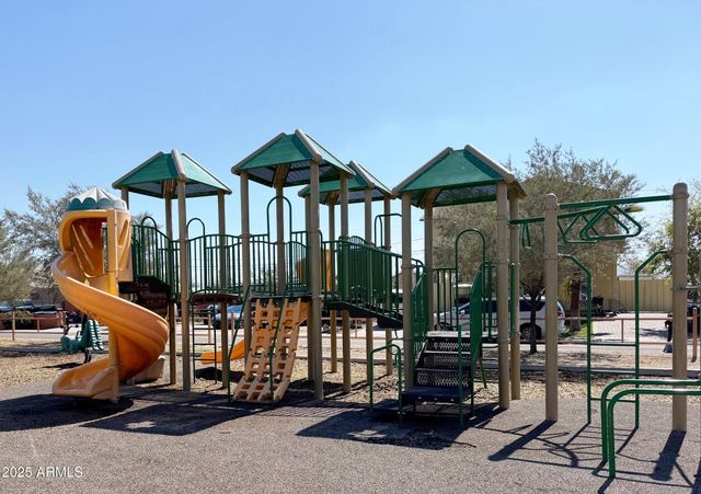 2130 W Sherman Street, Phoenix, AZ 85009