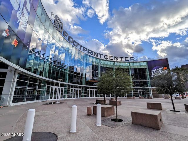 2130 W Sherman Street, Phoenix, AZ 85009