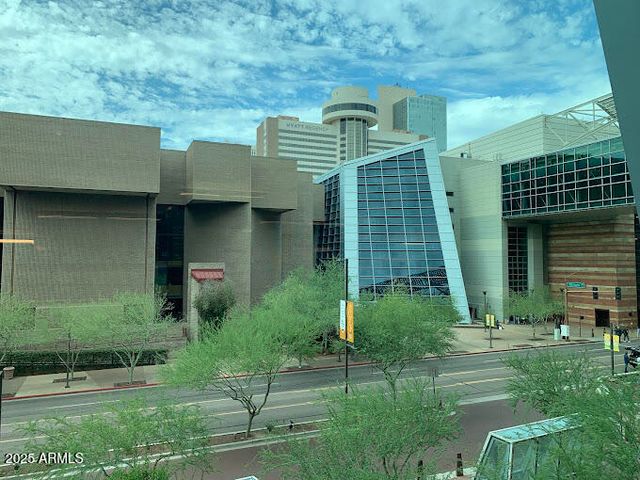 2130 W Sherman Street, Phoenix, AZ 85009