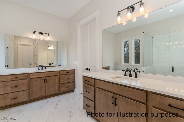 3105 WOODSTONE LANE, Avon, OH 44011