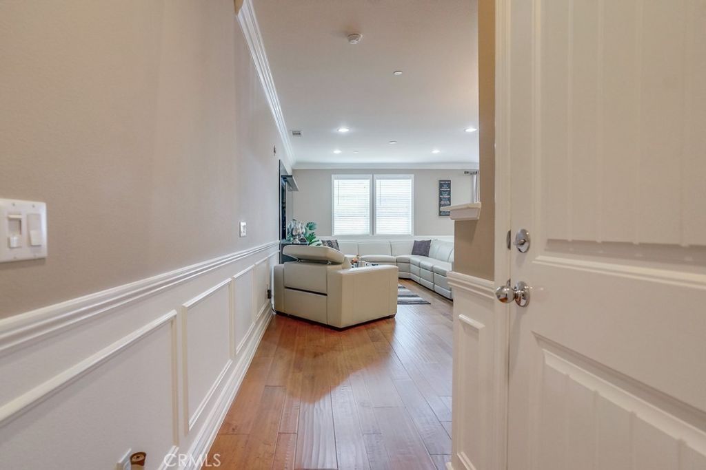 22057 Barrington Way, Saugus, CA 91350 — photo 4