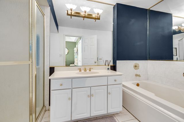 6936 Lexington Court, Tinley Park, IL 60477