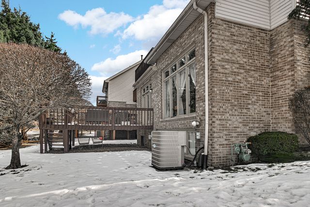 6936 Lexington Court, Tinley Park, IL 60477