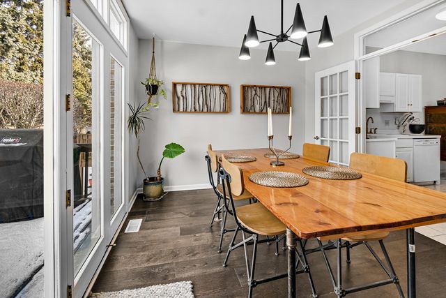 6936 Lexington Court, Tinley Park, IL 60477