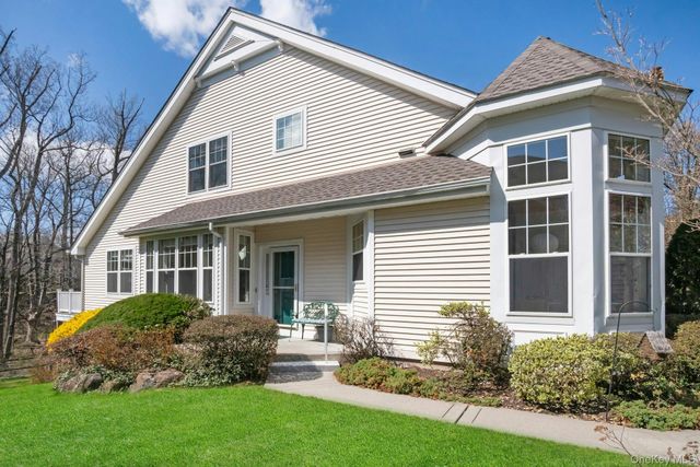 18 Briarbrook Drive, Briarcliff Manor, NY 10510