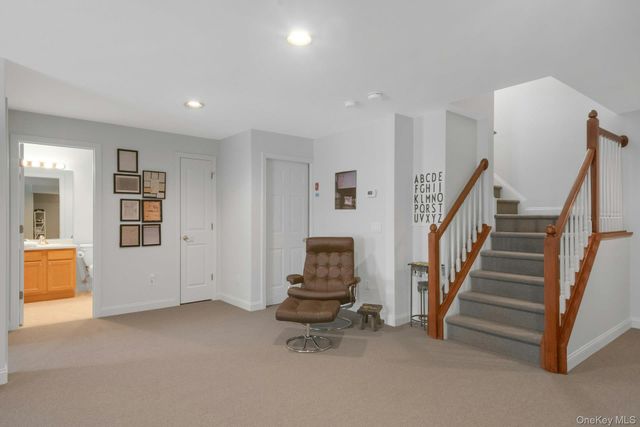 18 Briarbrook Drive, Briarcliff Manor, NY 10510