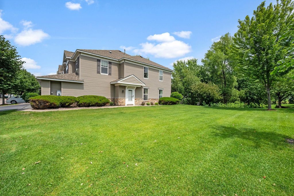 7370 Unity Lane N, Brooklyn Park, MN 55443