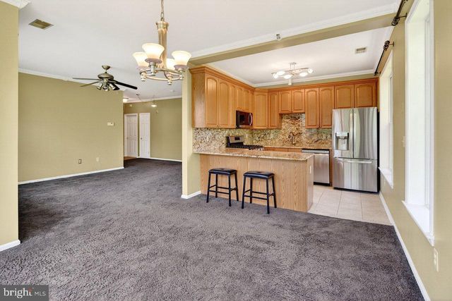 23 KYLE WAY, Ewing, NJ 08628