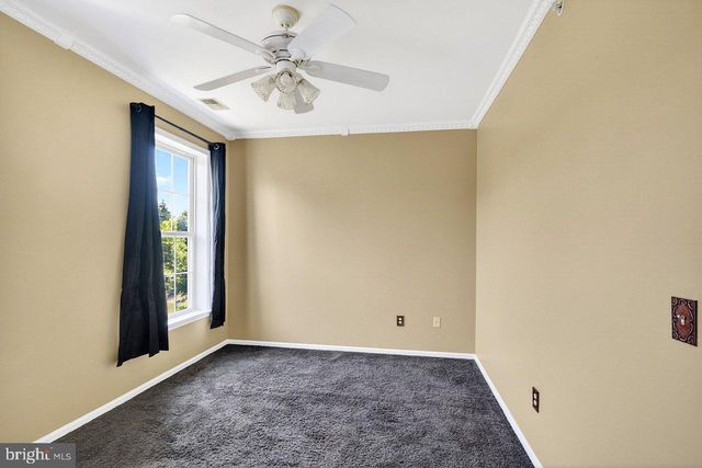23 KYLE WAY, Ewing, NJ 08628