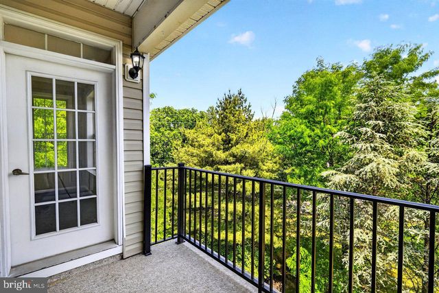 23 KYLE WAY, Ewing, NJ 08628