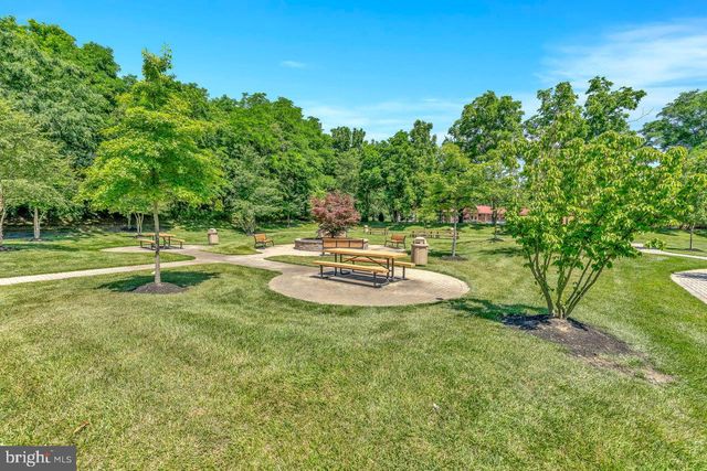 23 KYLE WAY, Ewing, NJ 08628