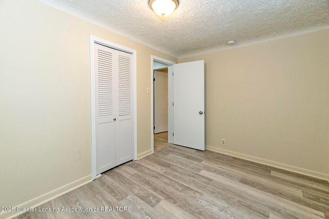 2275 E Lake Lansing Road, East Lansing, MI 48823