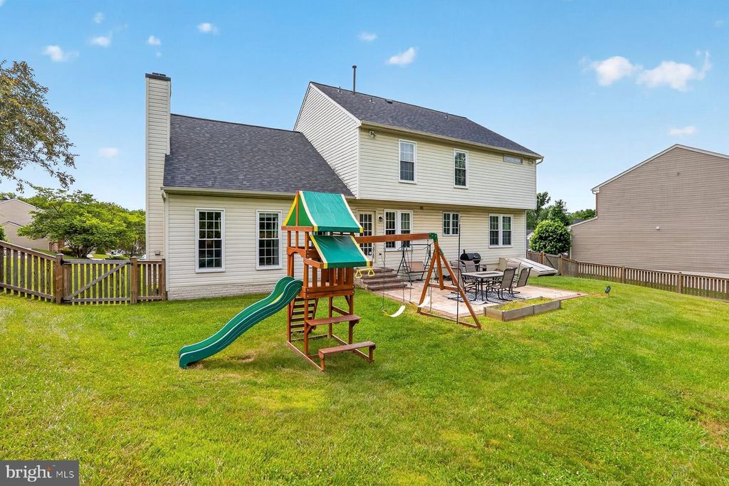 Image 38 of property listing at 9 LANCASHIRE CT, Owings Mills, MD 21117