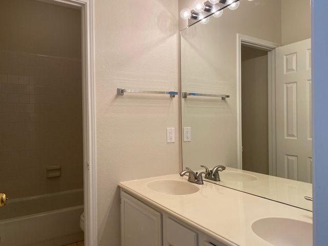 10518 Ambergate Lane, Frisco, TX 75035
