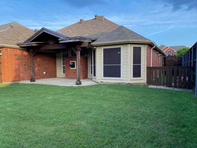 10518 Ambergate Lane, Frisco, TX 75035