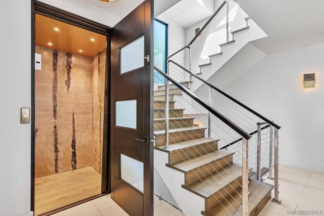 969 Adella Ave, Coronado, CA 92118