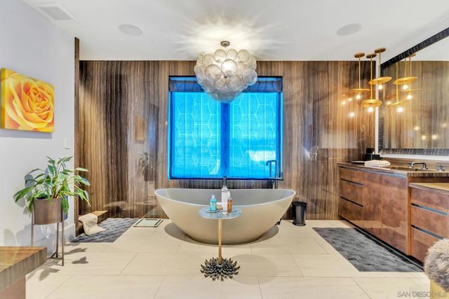 969 Adella Ave, Coronado, CA 92118