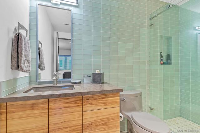 969 Adella Ave, Coronado, CA 92118