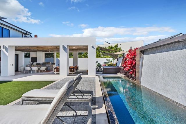 969 Adella Ave, Coronado, CA 92118