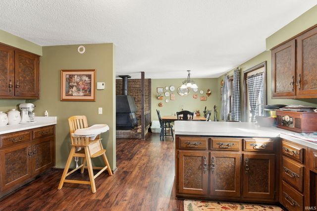 5107 County Road 19, Garrett, IN 46738