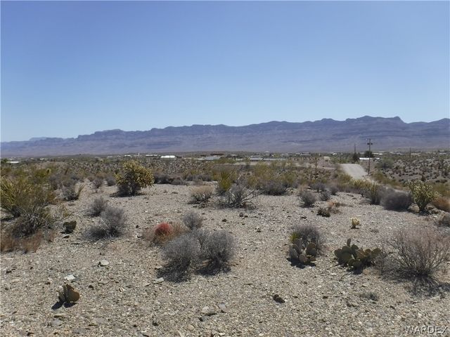 1441 W Echo Drive, Meadview, AZ 86444