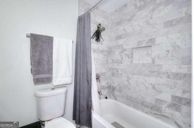 2725 Shoreland Drive SW, Atlanta, GA 30331