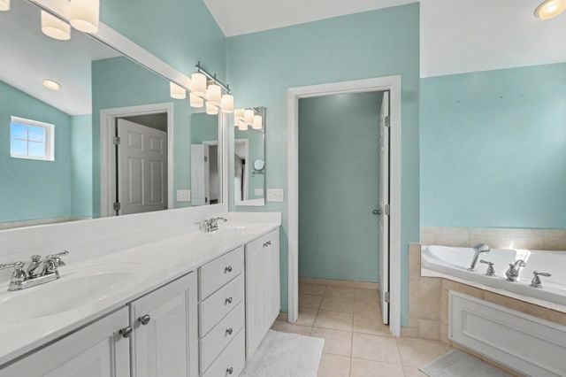 26123 Cornell Drive, South Lyon, MI 48178