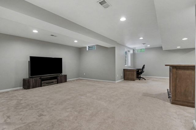 26123 Cornell Drive, South Lyon, MI 48178