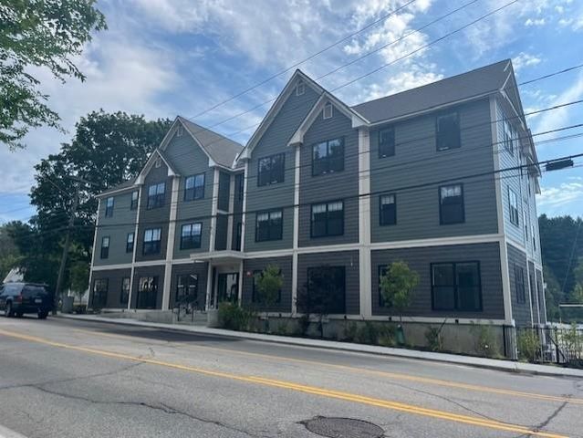 725 Central Ave Unit 302, Dover, NH 03820