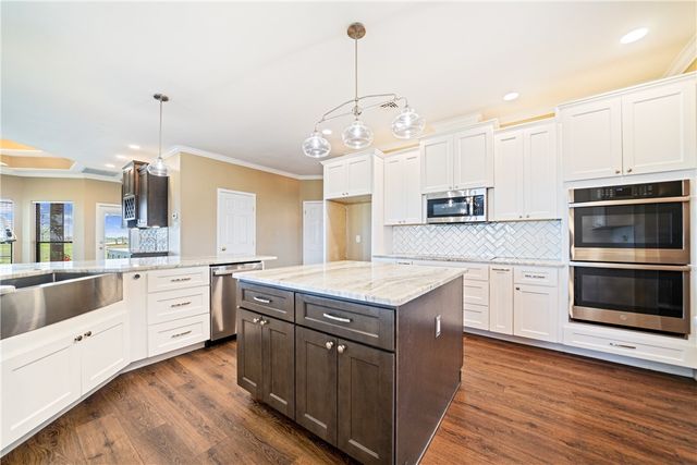 2166 County Road 53, Corpus Christi, TX 78415