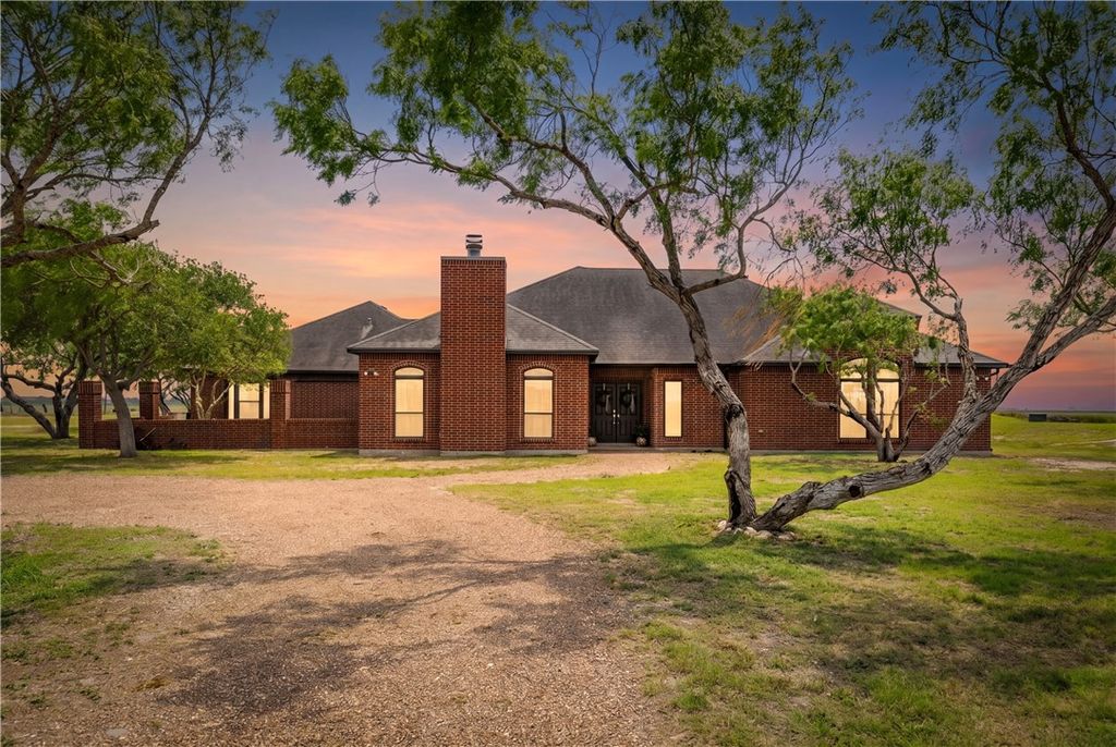 2166 County Road 53, Corpus Christi, TX 78415 — photo 2