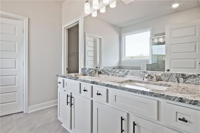 1316 Sunny Valley Lane, Braselton, GA 30517