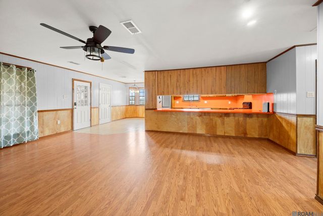 18875 La Hwy 22, Maurepas, LA 70449