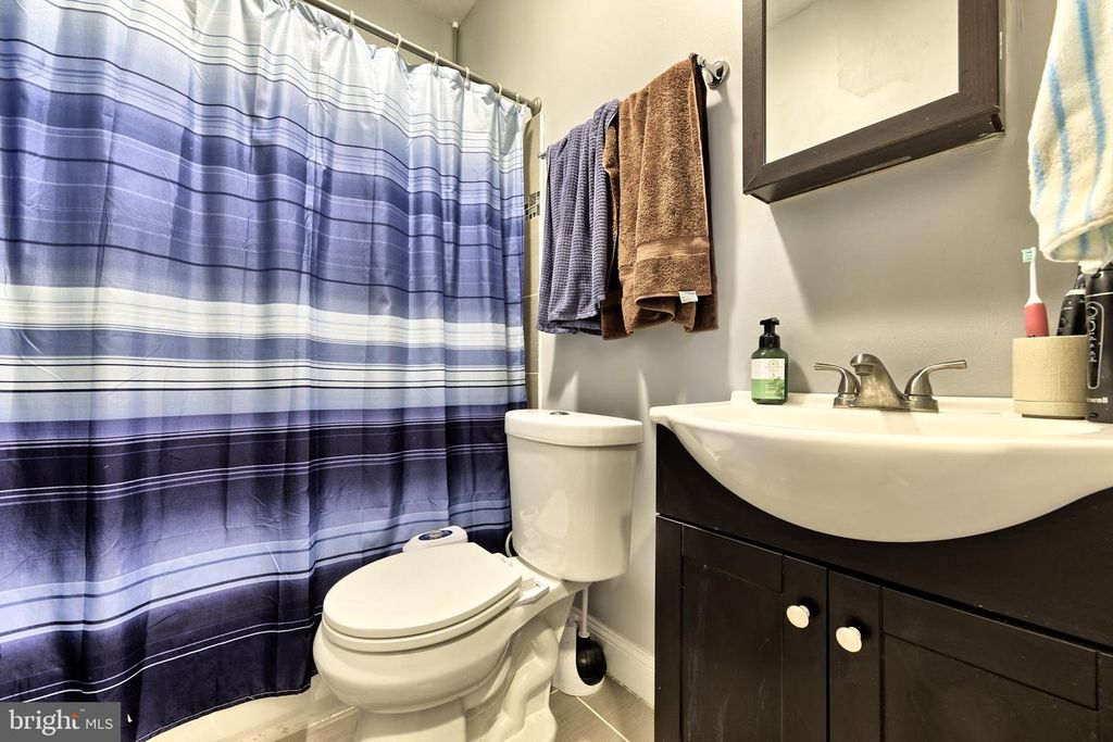 318 E 28TH ST, Baltimore, MD 21218