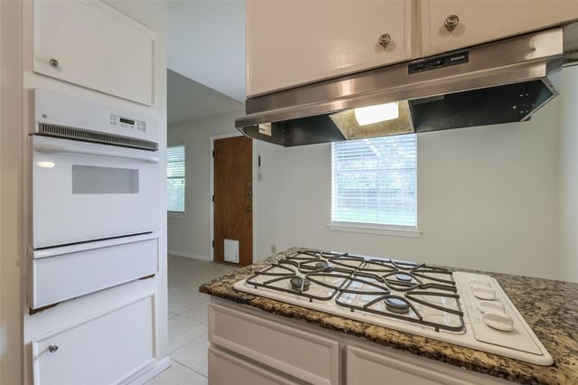 7614 Grape Street, Houston, TX 77074