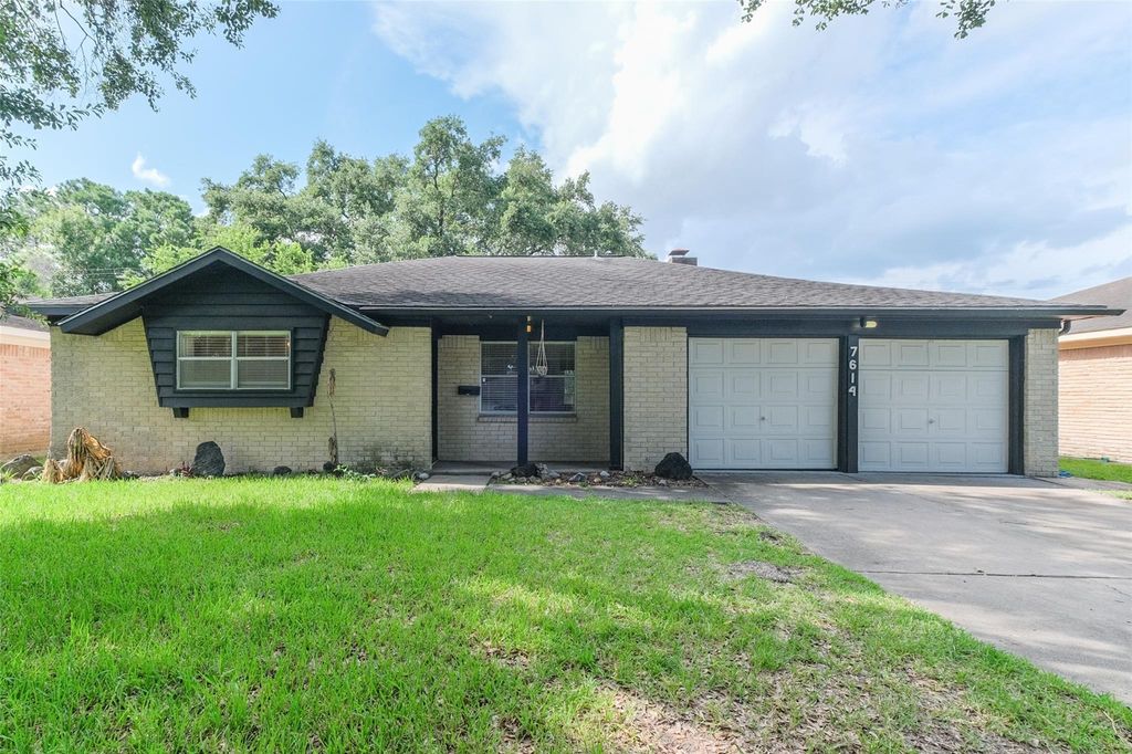 7614 Grape Street, Houston, TX 77074