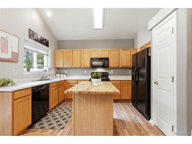 3302 Billington Dr, Erie, CO 80516