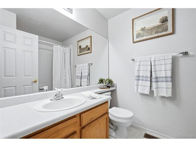 3302 Billington Dr, Erie, CO 80516