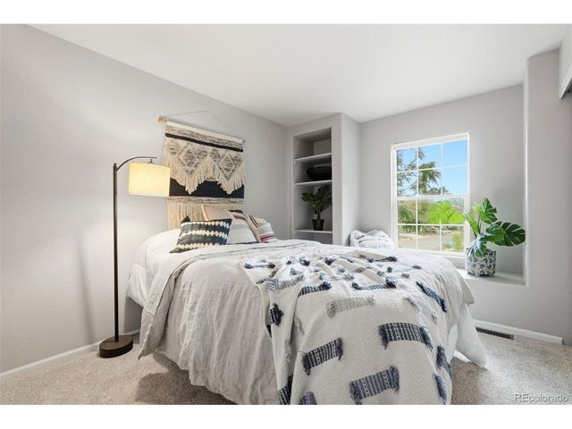 3302 Billington Dr, Erie, CO 80516