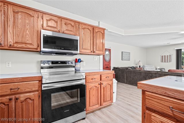 4601 Tanglewood Drive, Van Buren, AR 72956