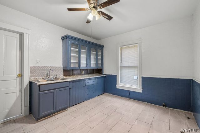 1510 Willow Avenue, Niagara Falls, NY 14305