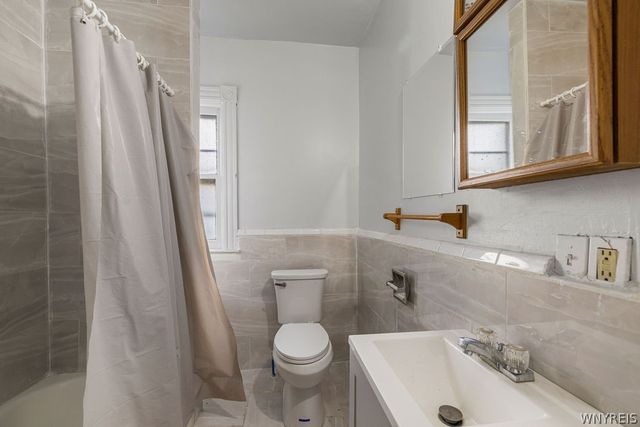 1510 Willow Avenue, Niagara Falls, NY 14305