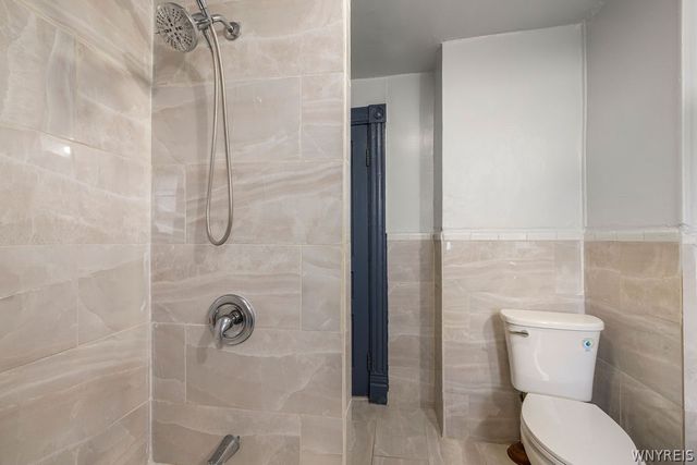 1510 Willow Avenue, Niagara Falls, NY 14305