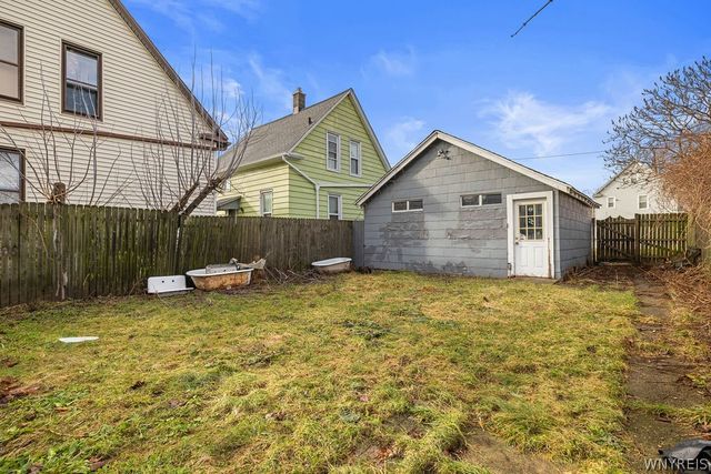 1510 Willow Avenue, Niagara Falls, NY 14305