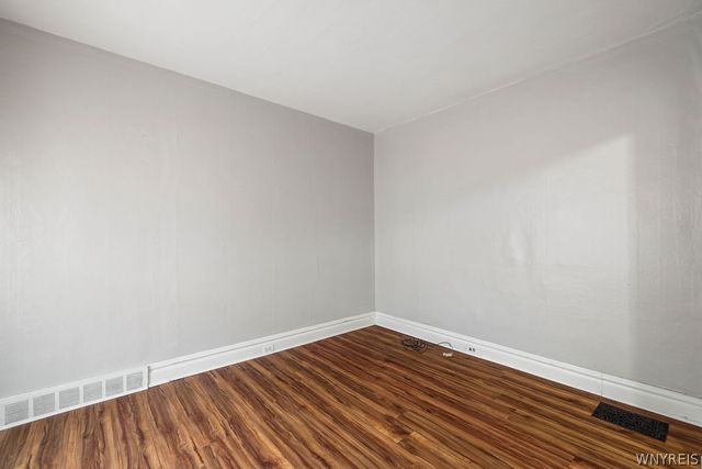 1510 Willow Avenue, Niagara Falls, NY 14305