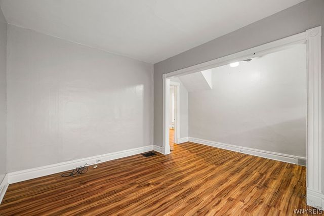 1510 Willow Avenue, Niagara Falls, NY 14305